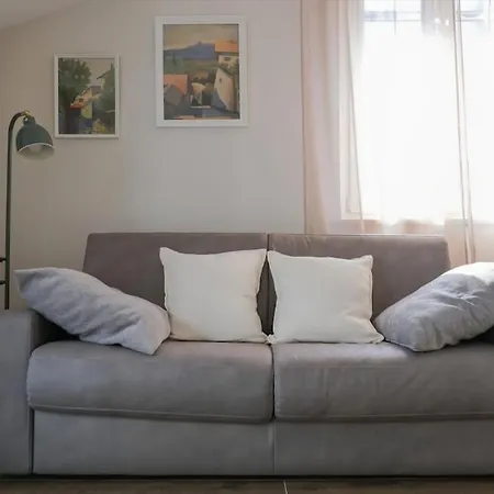 La Casa Del Pittore, A Torinese